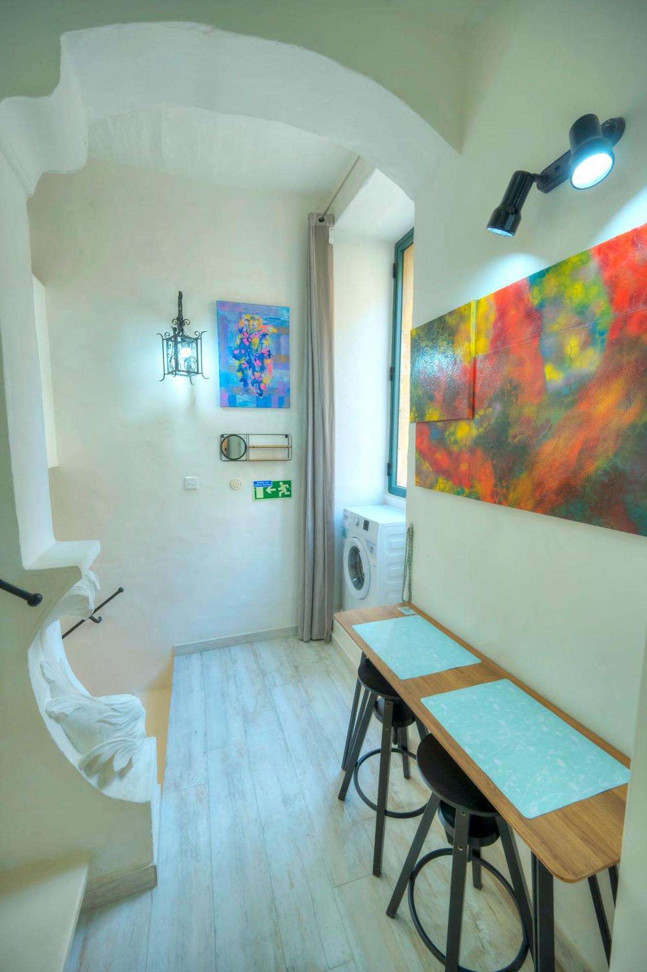 Charming 3 Storey Apartment In Valletta Centre, Ngri1-1 Exterior foto